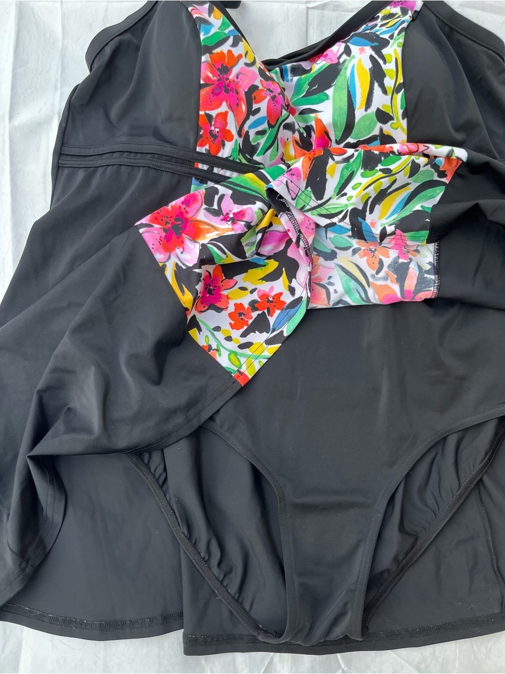 fit 4 u Black Swim Dress with Floral Front‎ Panel - Picture 8 of 8